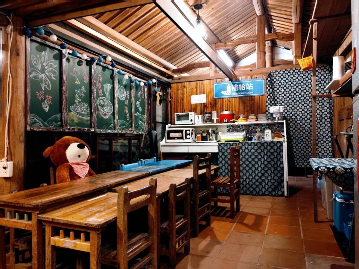 Matsu 1St Hostel Нанган Екстериор снимка